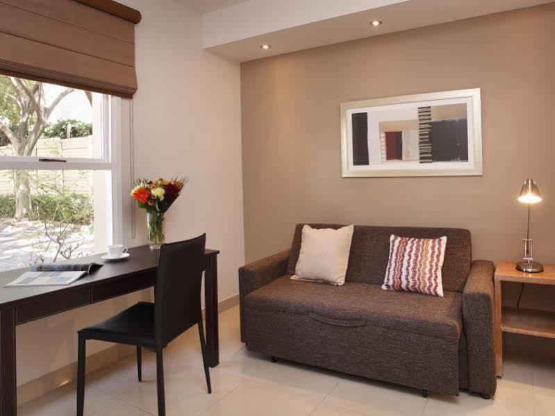 The Capital Villa Sandton Exterior foto