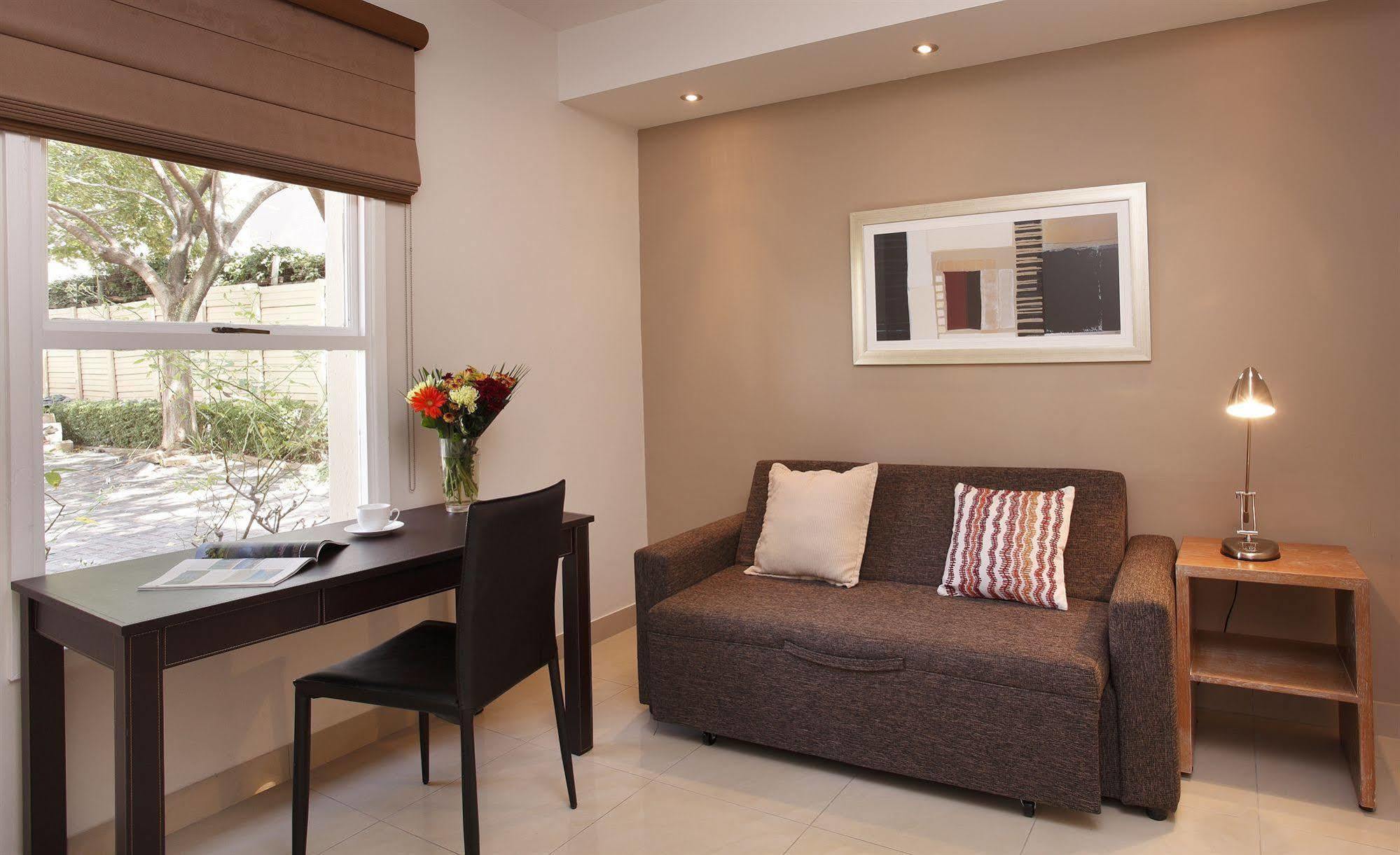 The Capital Villa Sandton Exterior foto